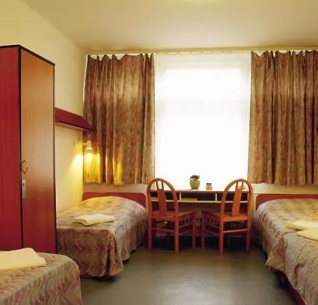 Griff Junior * Boedapest